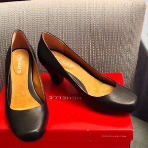 MICHELLE D, KAYLA001, size 7.5M, Black heels
